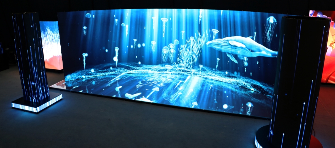 長(zhǎng)沙LED顯示屏公司,長(zhǎng)沙LED顯示屏廠家,長(zhǎng)沙小間距LED顯示屏,長(zhǎng)沙電子顯示屏,長(zhǎng)沙LED異形屏,長(zhǎng)沙LED透明屏,長(zhǎng)沙LED顯示屏,長(zhǎng)沙LED大屏,湖南LED顯示屏公司,湖南電子顯示屏,湖南全彩顯示屏,湖南LED顯示屏,湖南LED大屏